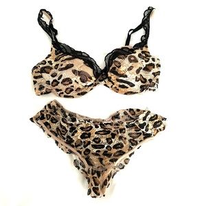 Victoria’s Secret Leopard Lingerie Set Bra Panties Lace Cheetah Cougar